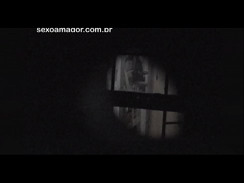 ❤️ Блондинку тайно снимает на видео соседский вуайерист, спрятанный за полыми кирпичами ❤️❌ Супер секс на нашем сайте ️❤